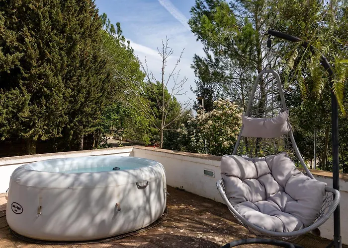 Unforgettable In Authentic Trullo With Jacuzzi